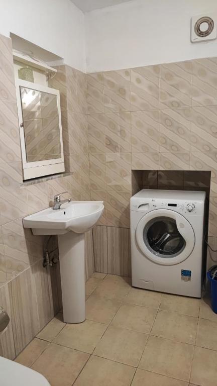 Dea1 Majlinda Apartment Sarande Luaran gambar